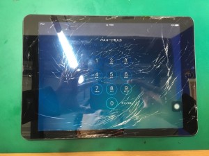 iPadAirガラス割れ